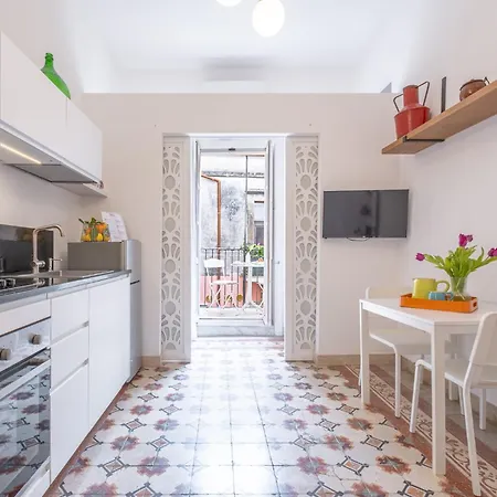 Cas'amuri * Syracuse