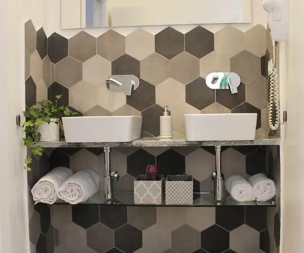 Cas'amuri * Syracuse